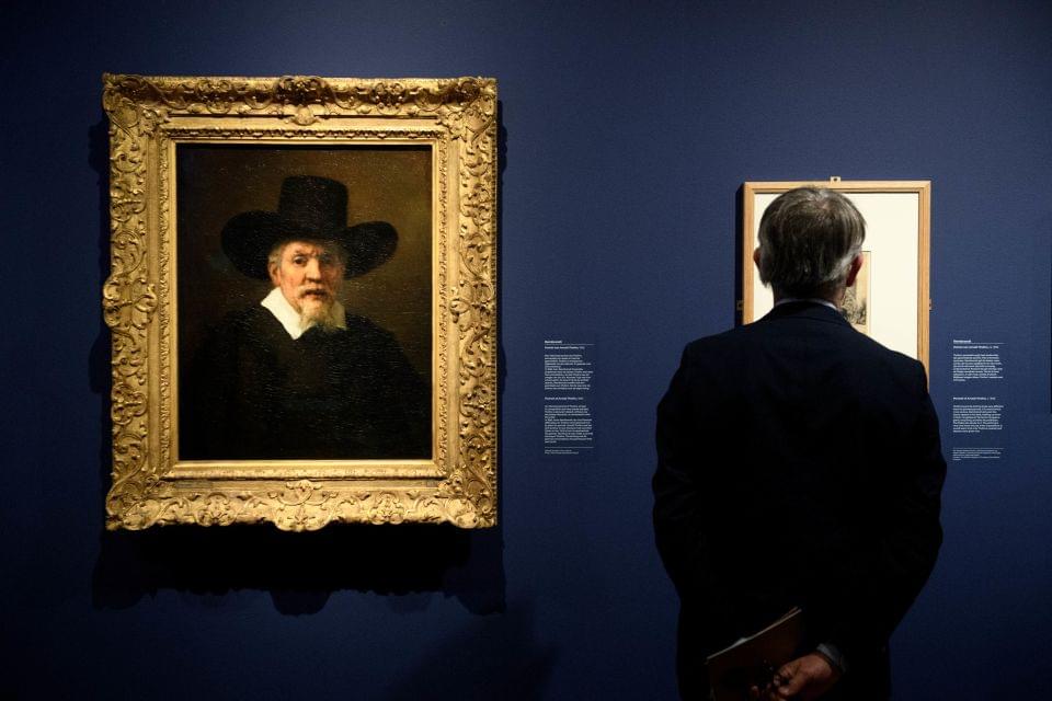 Marvel at the simplistic paintings of Rembrandt