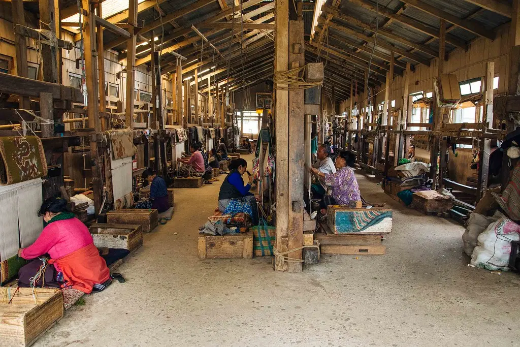 Shop handicraft items by the artisans