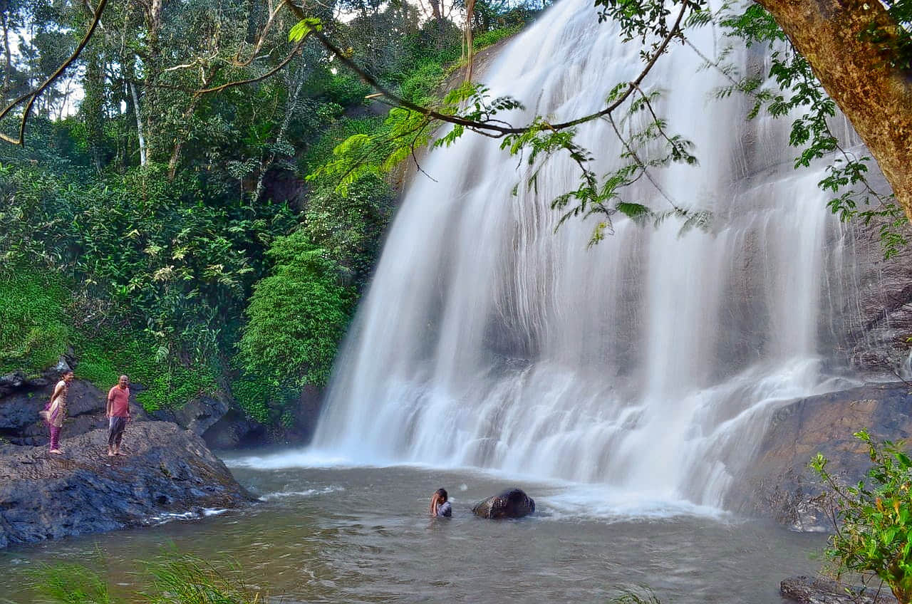 Chelavara Falls, <em>Coorg</em>
