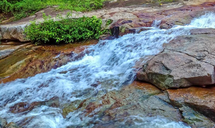 Lat Wanorn Waterfall