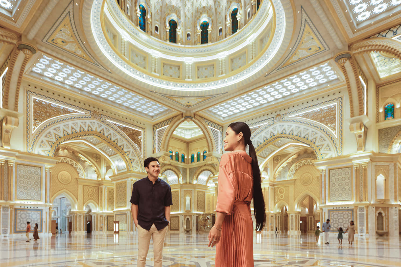 Dubai & Abu Dhabi Luxury Honeymoon Escape | FREE Visa Offer