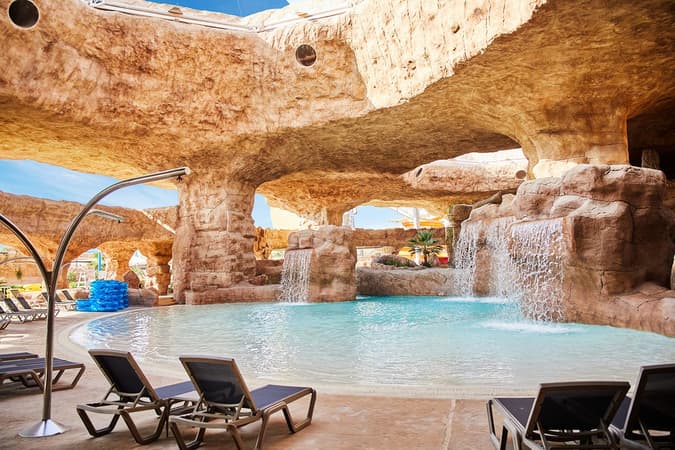 Desert Falls Water Adventure Park