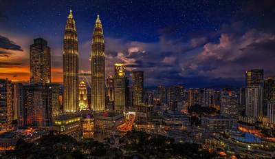 Kuala Lumpur Night Tour with Local Food Tasting