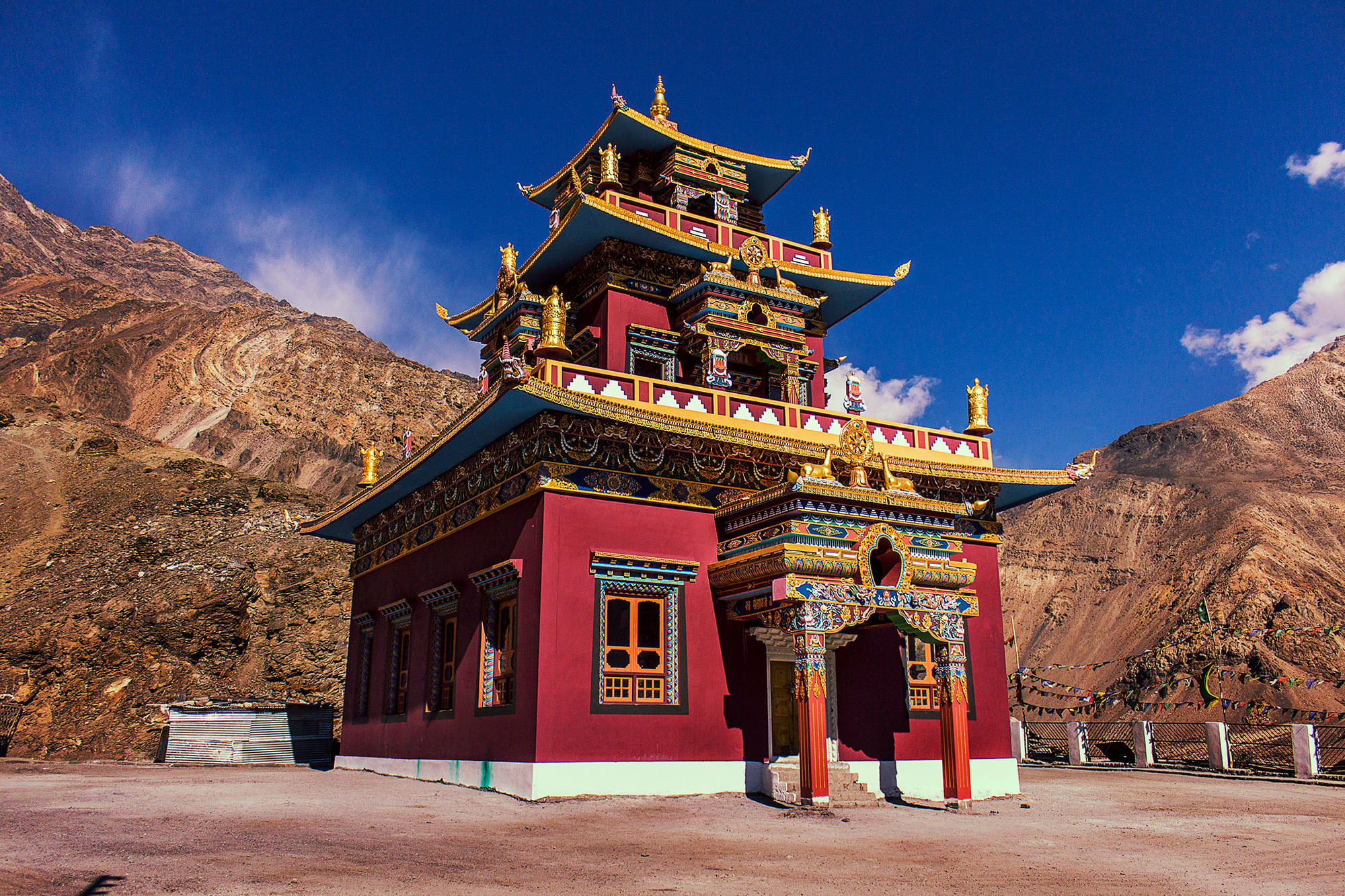 Enjoy the Giu Monastery's Tranquillity