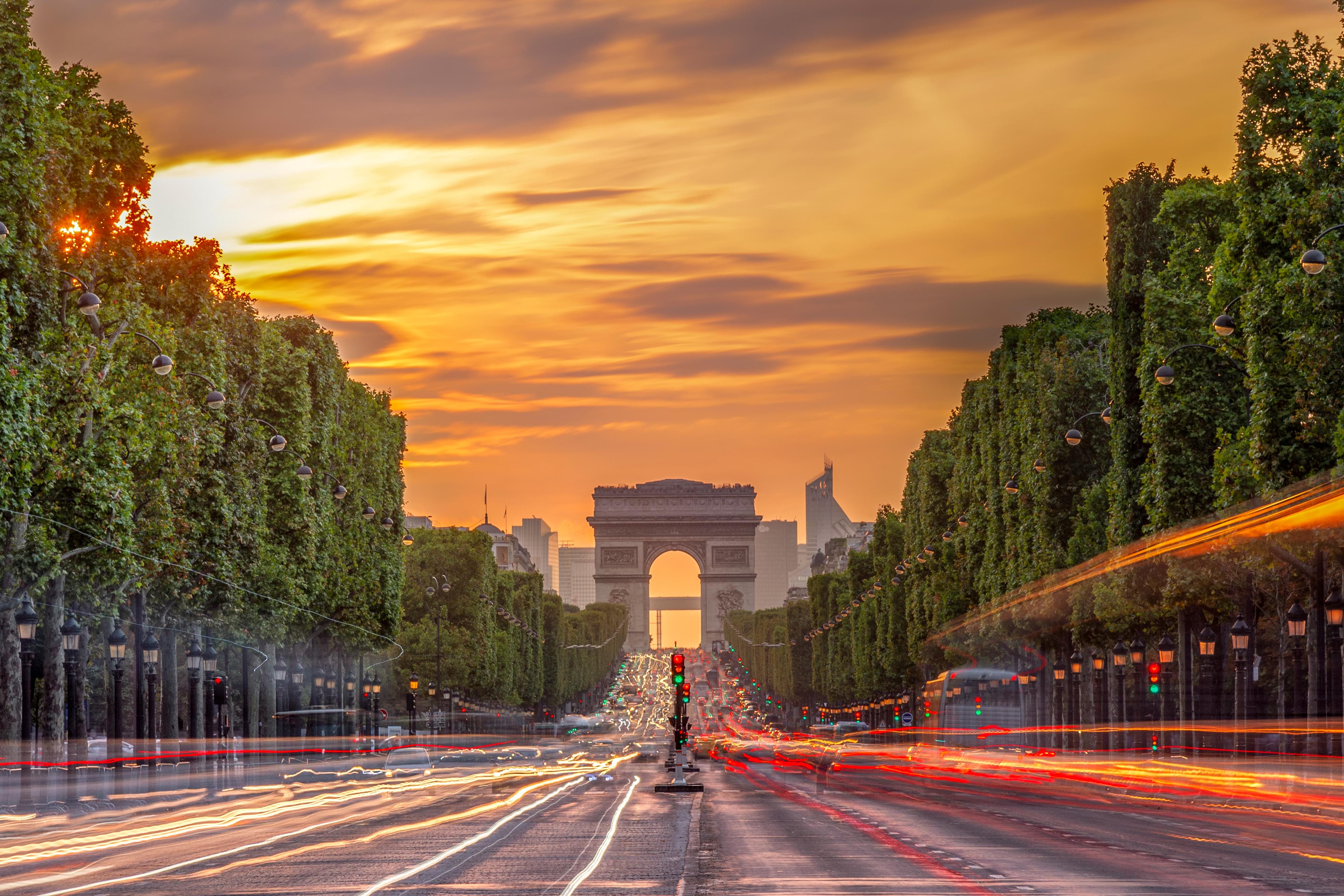 Western Europe Tour Packages | Upto 40% Off