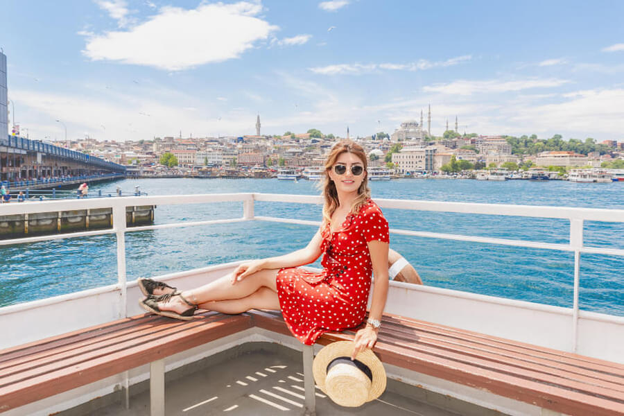 5- Hour Private Yacht Bosphorus Cruise
