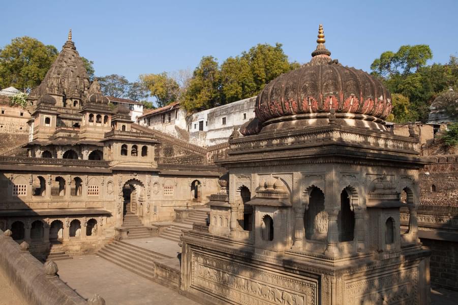 Indore To Maheshwar Sightseeing Tour Image