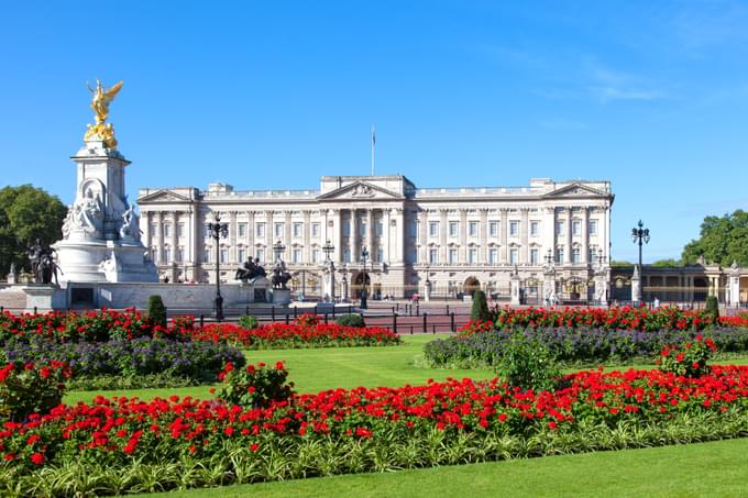 Buckingham Palace.jpg