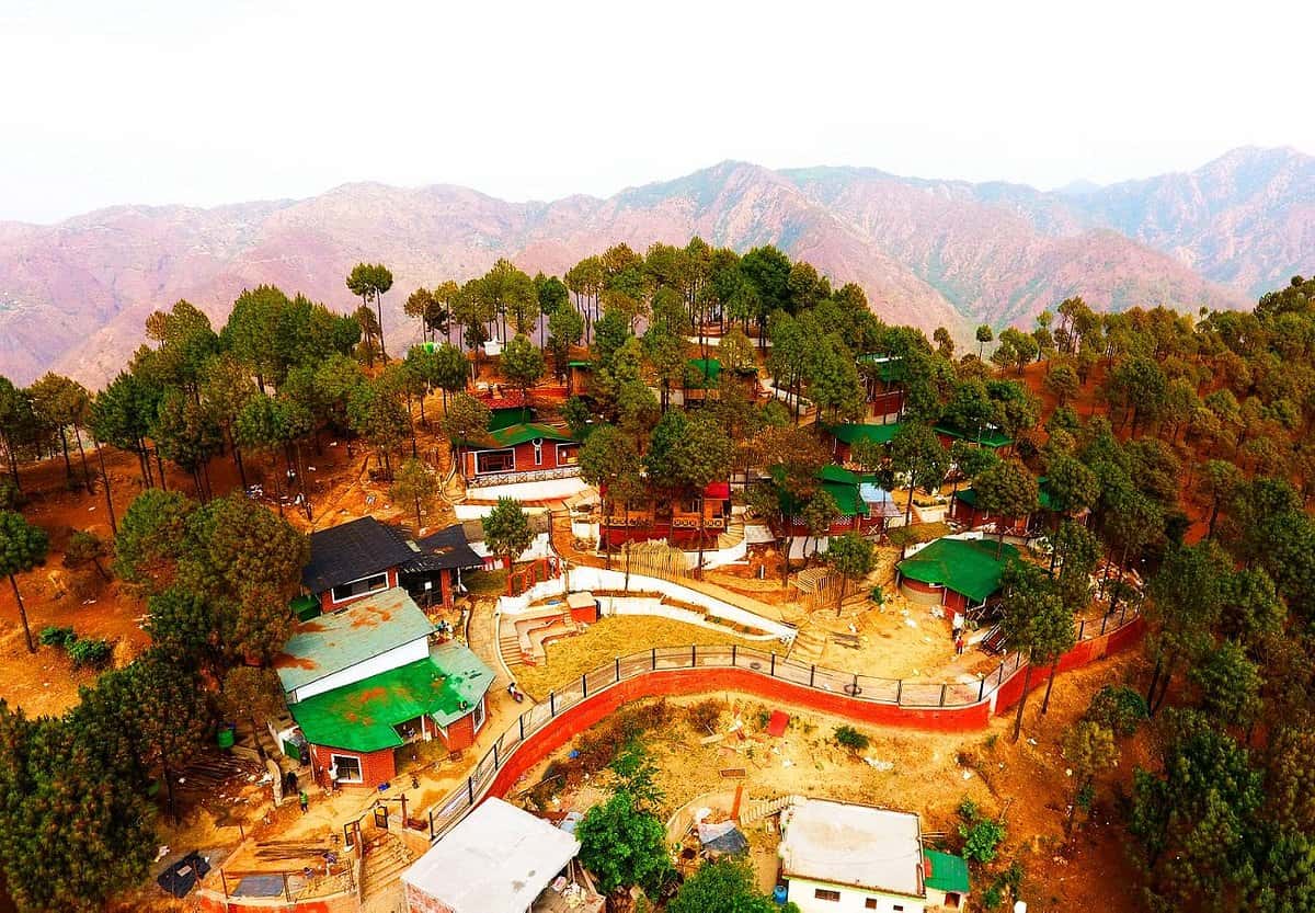 Ivy Green Resort, Lansdowne | Luxury Staycation Deal