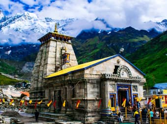 Marvel at the beauty of Kedarnath Temple