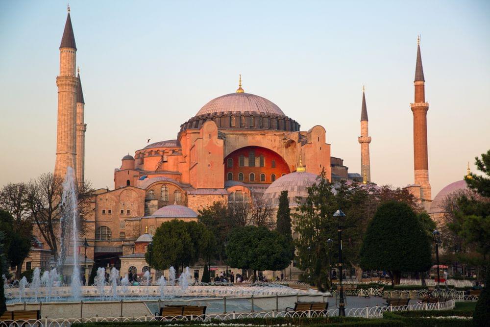  Explore Hagia Sophia