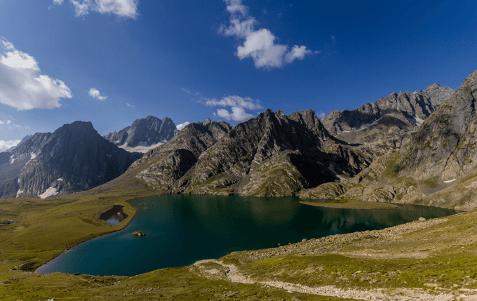 Kashmir Great lakes trek