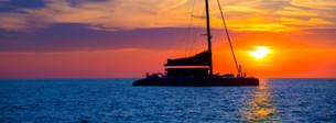 Sunset Catamaran Cruise with Live Music at Barcelona