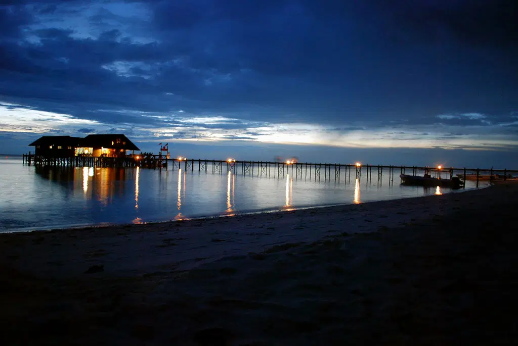 Lankayan Beach