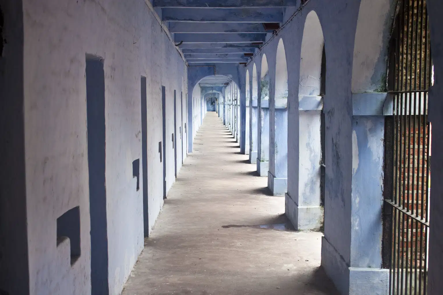 Day Trip to Corbyn Cove Beach and Cellular Jail
