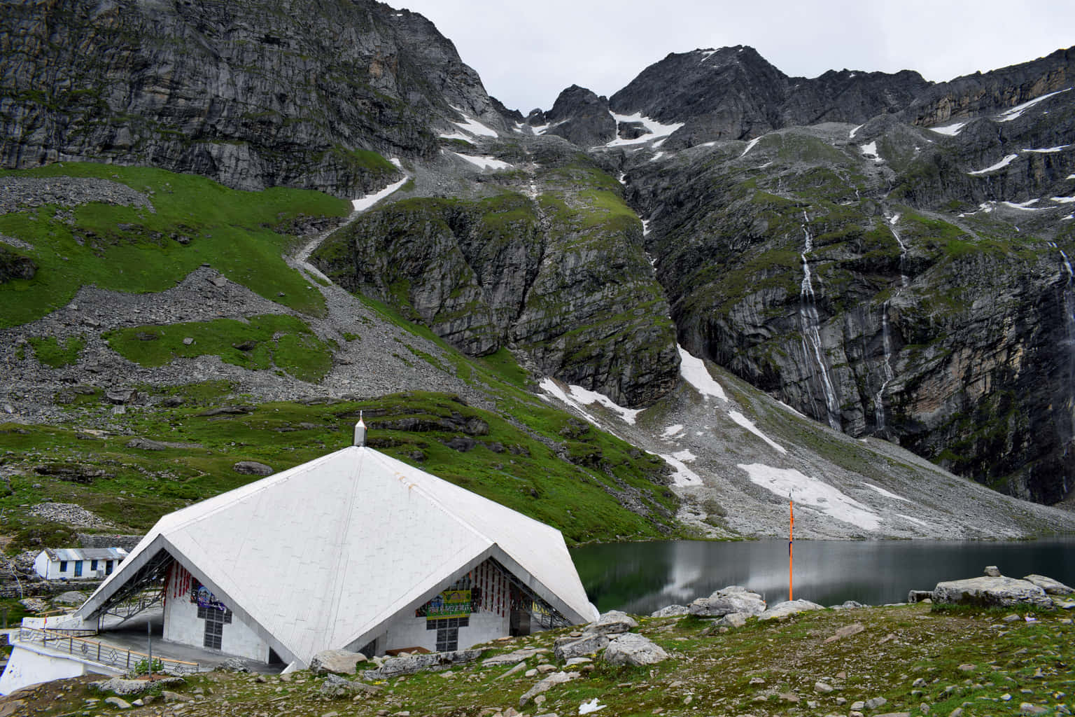 Hemkund Sahib Trek, Uttarakhand