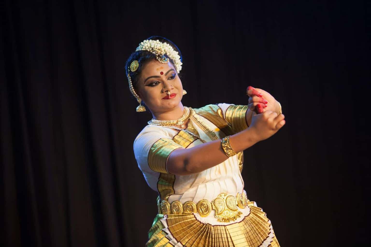 Kathakali Show in Munnar at Pallivasal