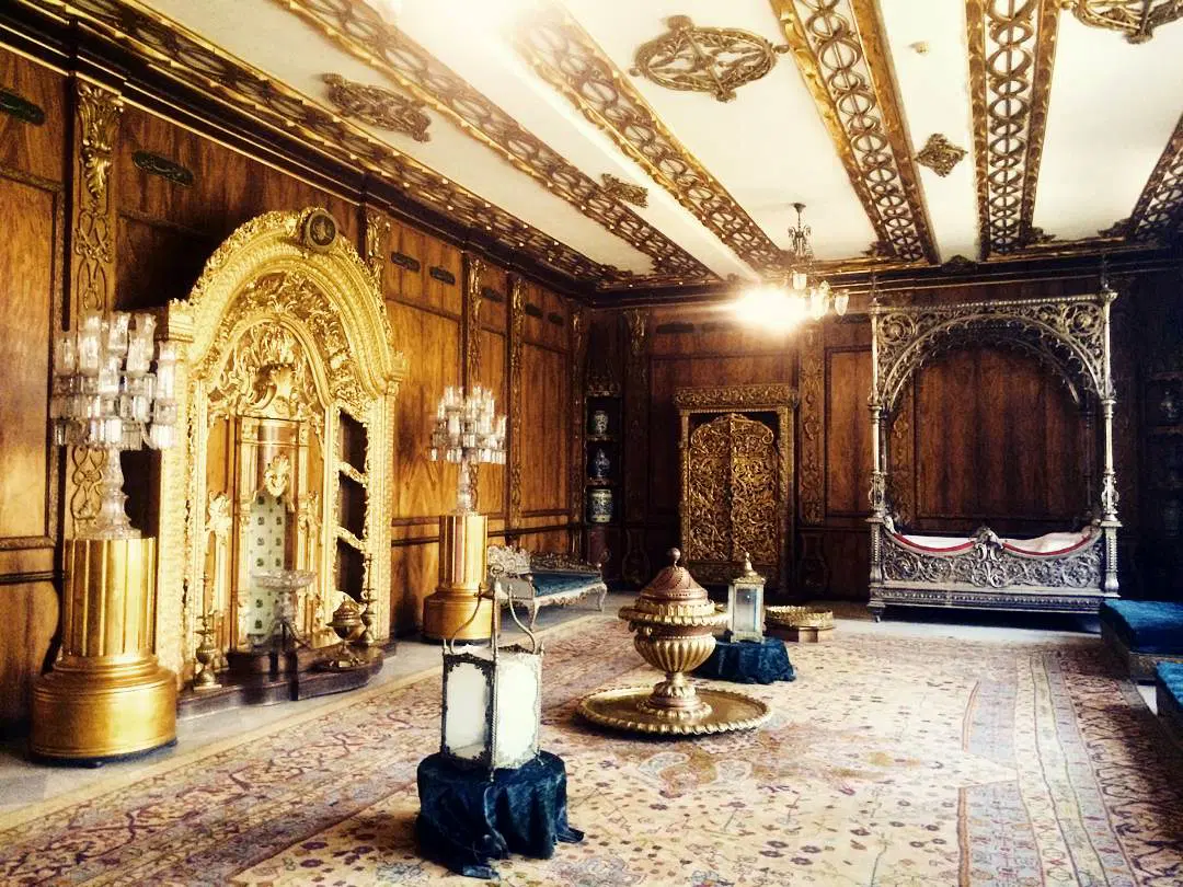 Relive History in the Throne Hall