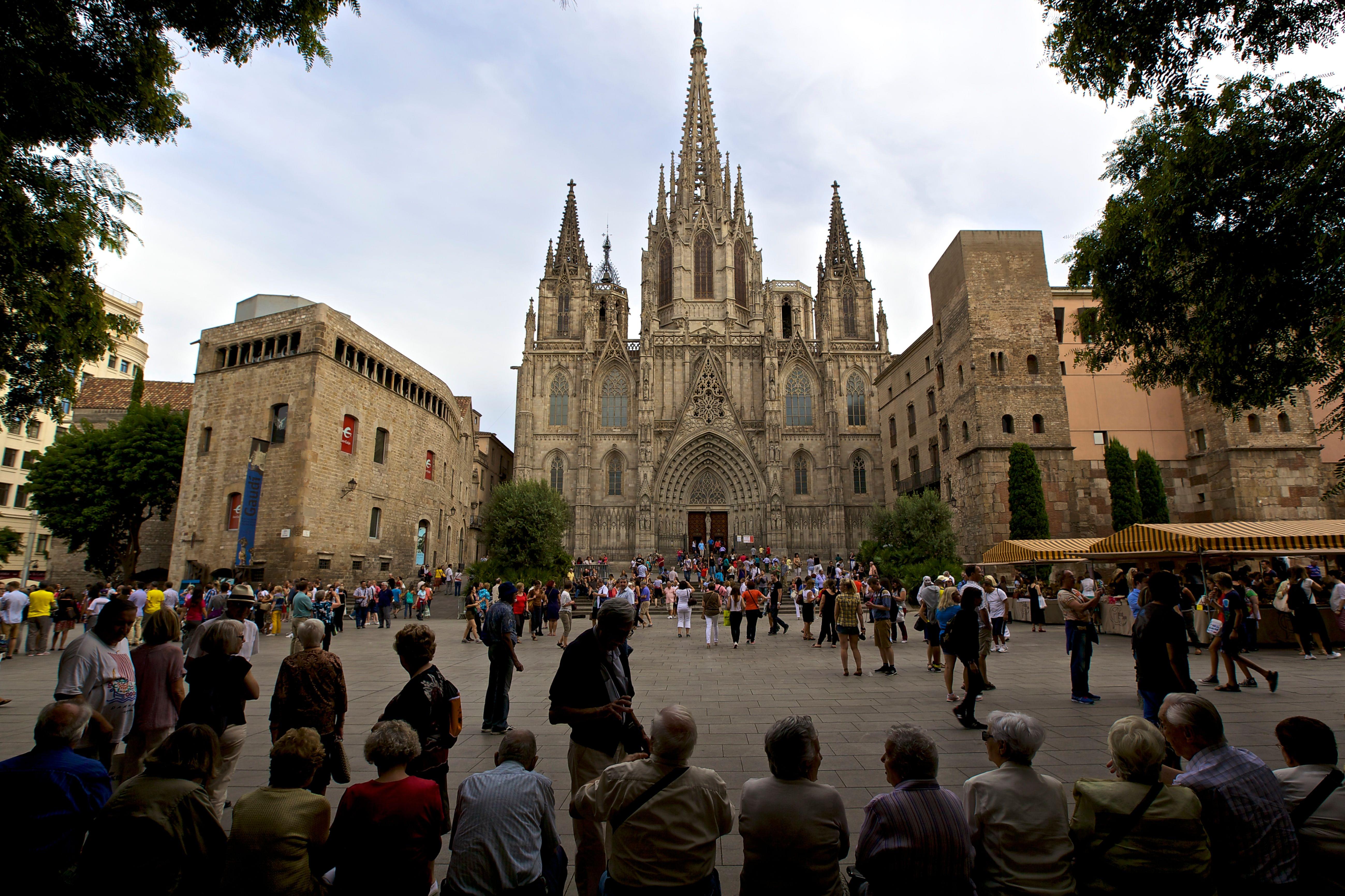 Places To Visit in Barcelona