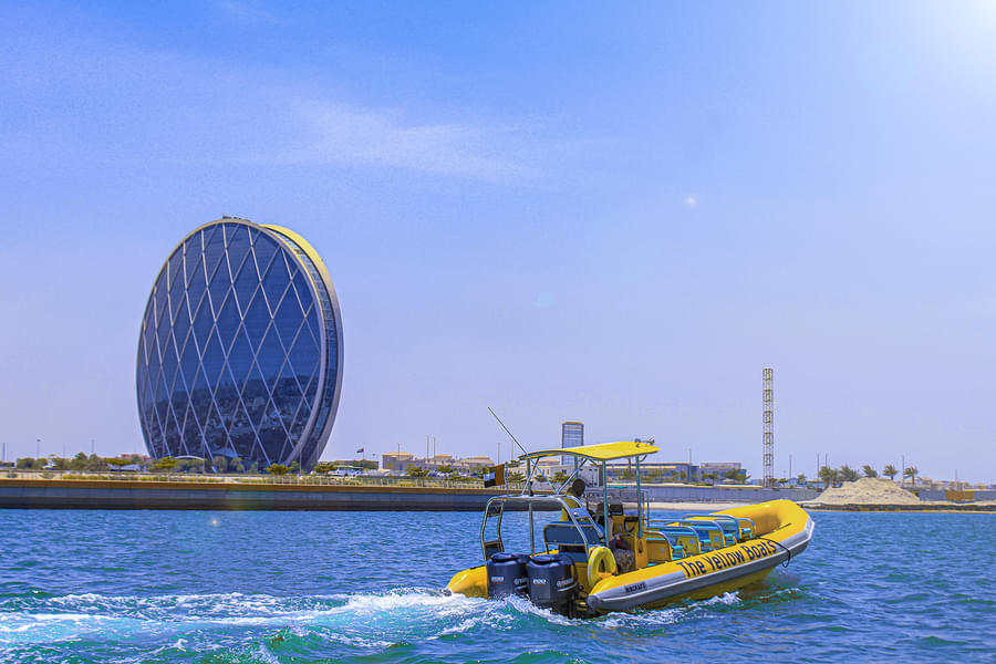 Abu Dhabi Boat Tour Image
