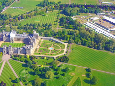 Take a tour to historical Windsor Castle