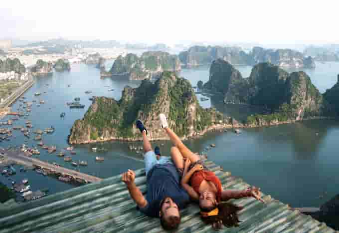 Couple relaxing in Halong Bay