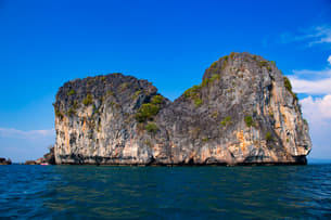 Tjckquyrwpnlmsw0c4kljhzax941 shutterstock 1558451405