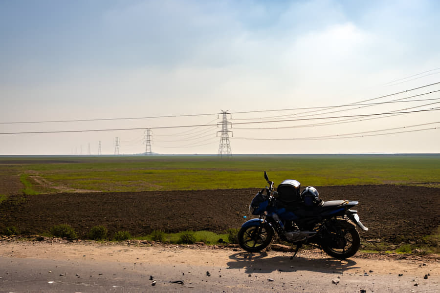 Bajaj Pulsar 150 on Rent in Chennai Image