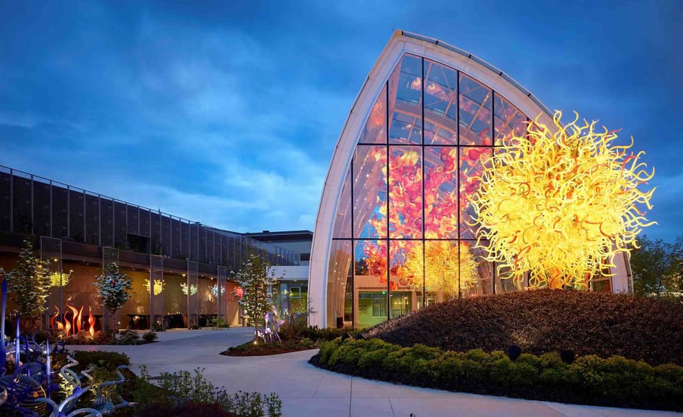 Chihuly Garden and Glass Tickets, Seattle Image