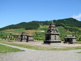 Tp2pdr4gjfnel49ckwfo2h5ce652 1480652484 complex of candi arjuna