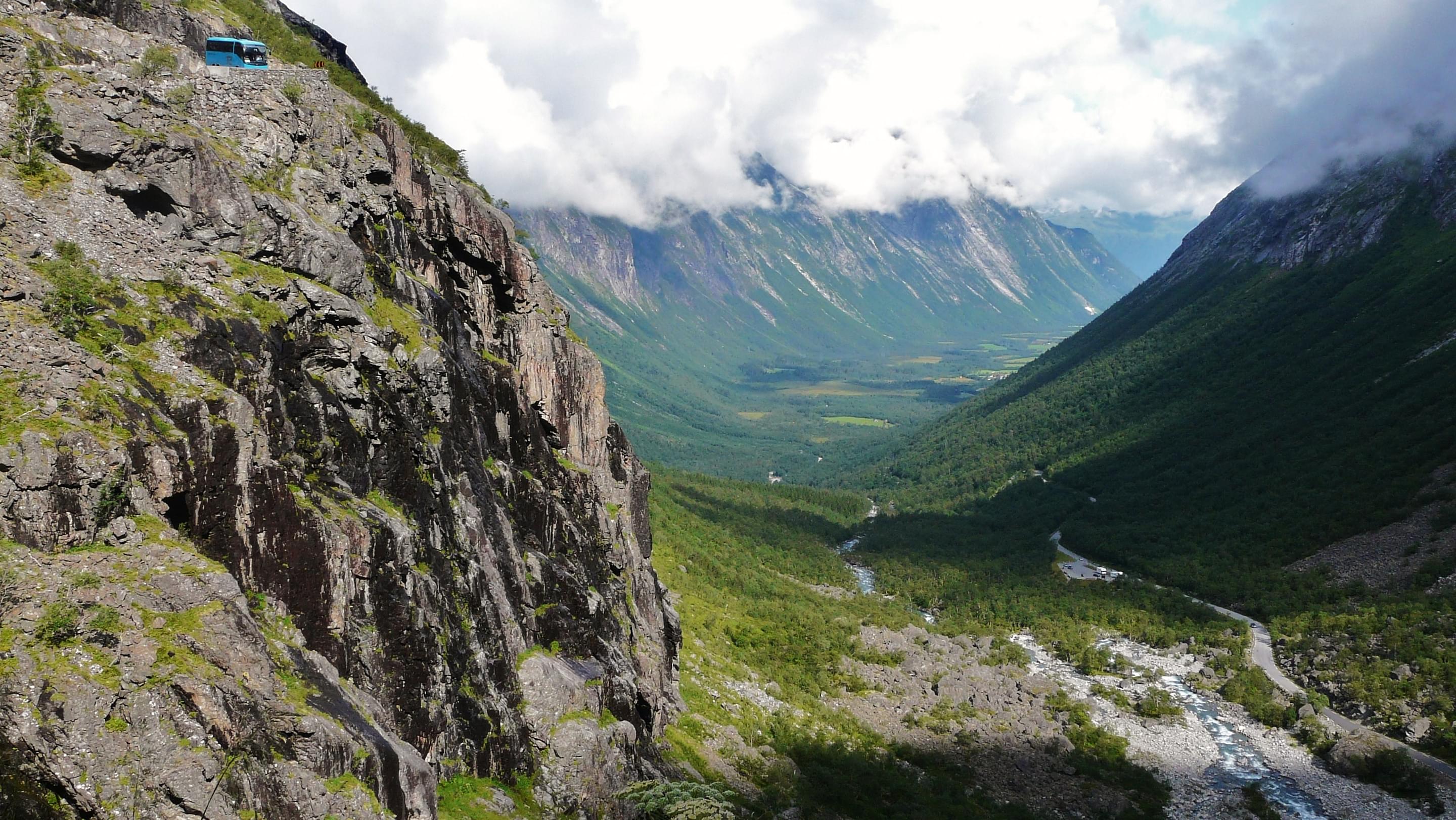 Isterdalen Overview