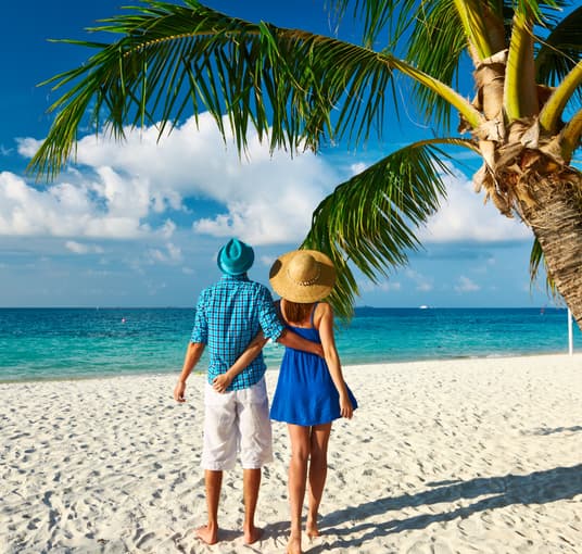 Fall in Love in Andaman | Flat INR 8000 Off & Free Candlelight Dinner