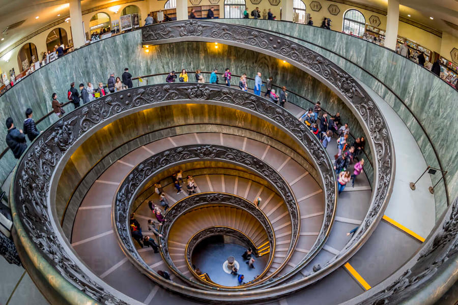 Walk through the most-captured giuseppe momo spiral staircase