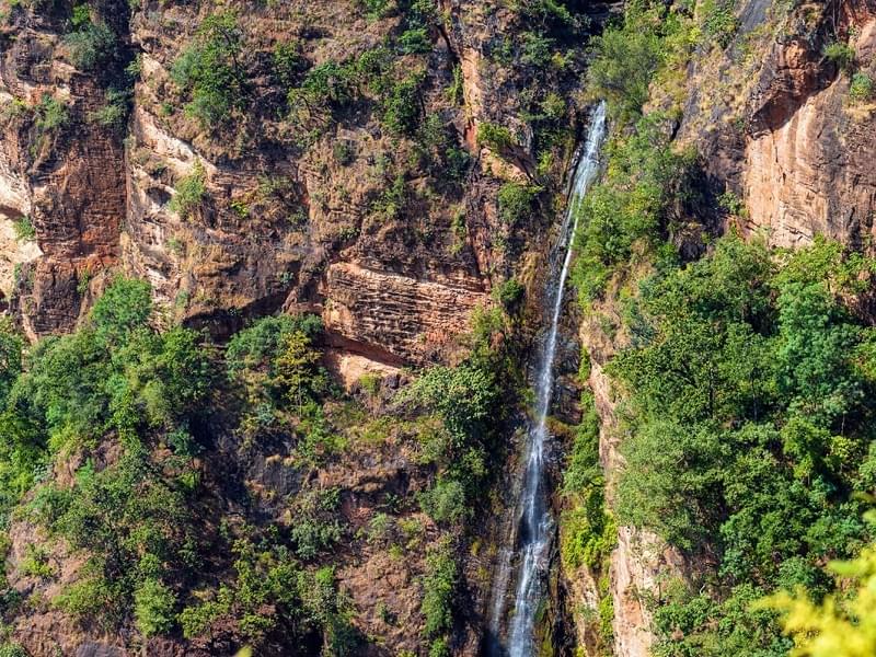 Nagpur To Pachmarhi Sightseeing Tour Image