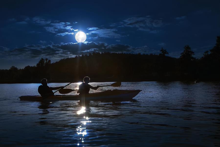 Moonlight Kayaking Tickets Image