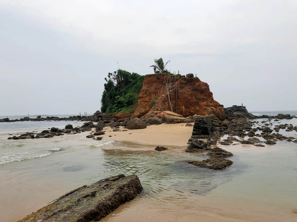 Parrot Rock Bridge, <em>Mirissa</em>