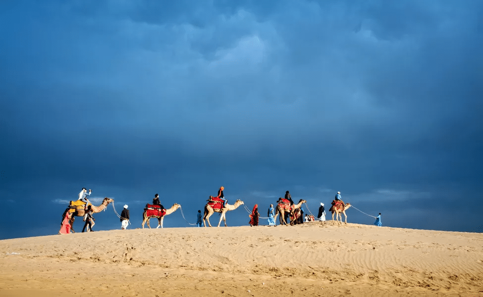 Get thrilling camel rides in the desert