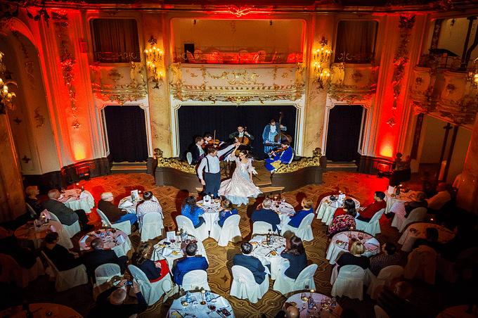 Enjoy the opera performance of Don Giovanni from the Exclusive Balcony