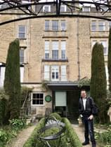 Ty71xuh0pqz44owm66k6lip3edbd 46490092115 0a893890f7 o