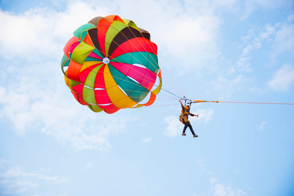 Parasailing At Kanoi