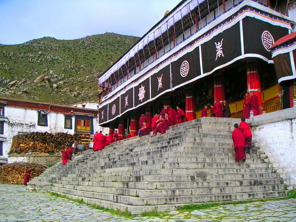 Drepung Monastery Overview