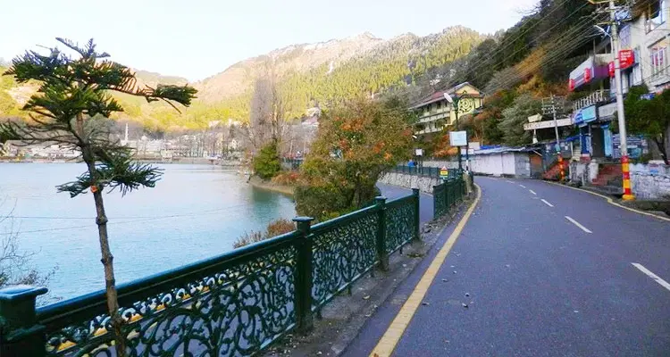 Mall Road, Nainital