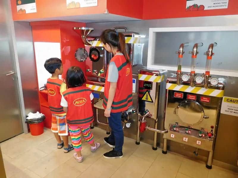 Kid Zania Bangkok, <em>Bangkok</em>