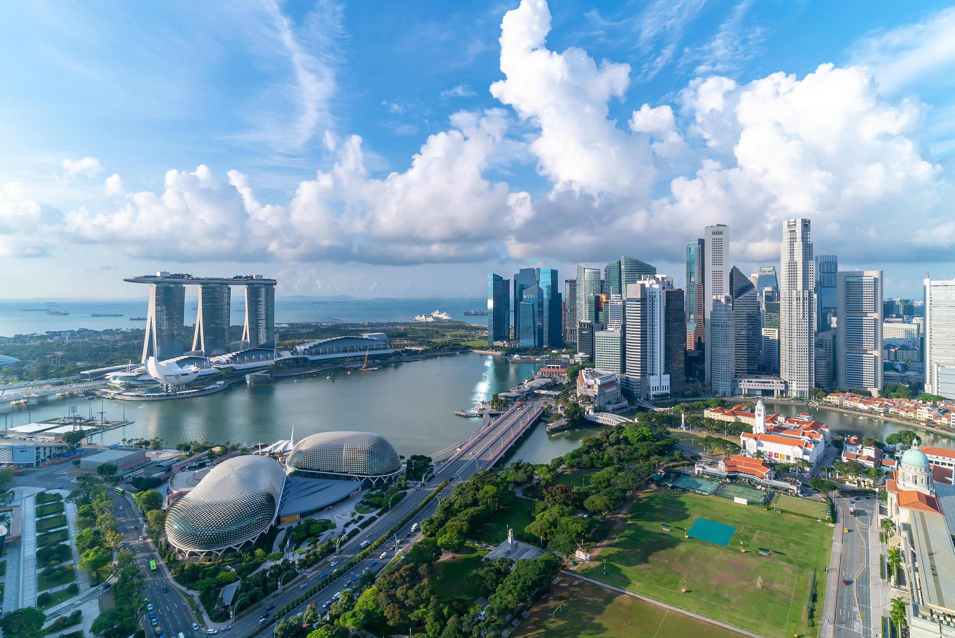 the stunning skyline of singapore