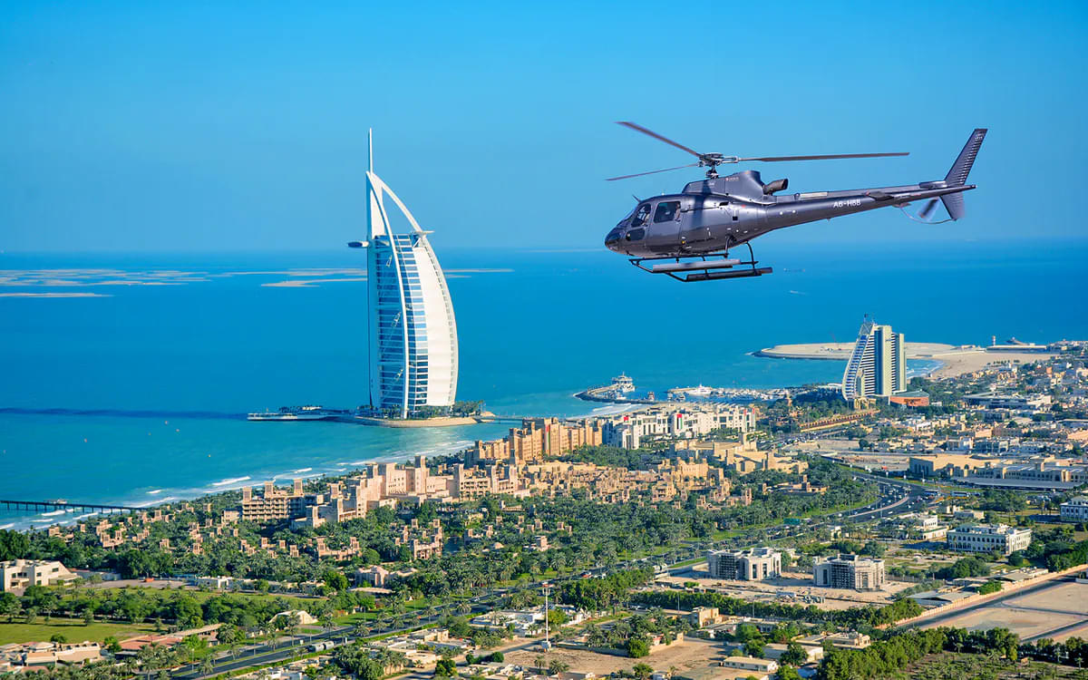 Get a perfect picture of Burj al Arab from Top