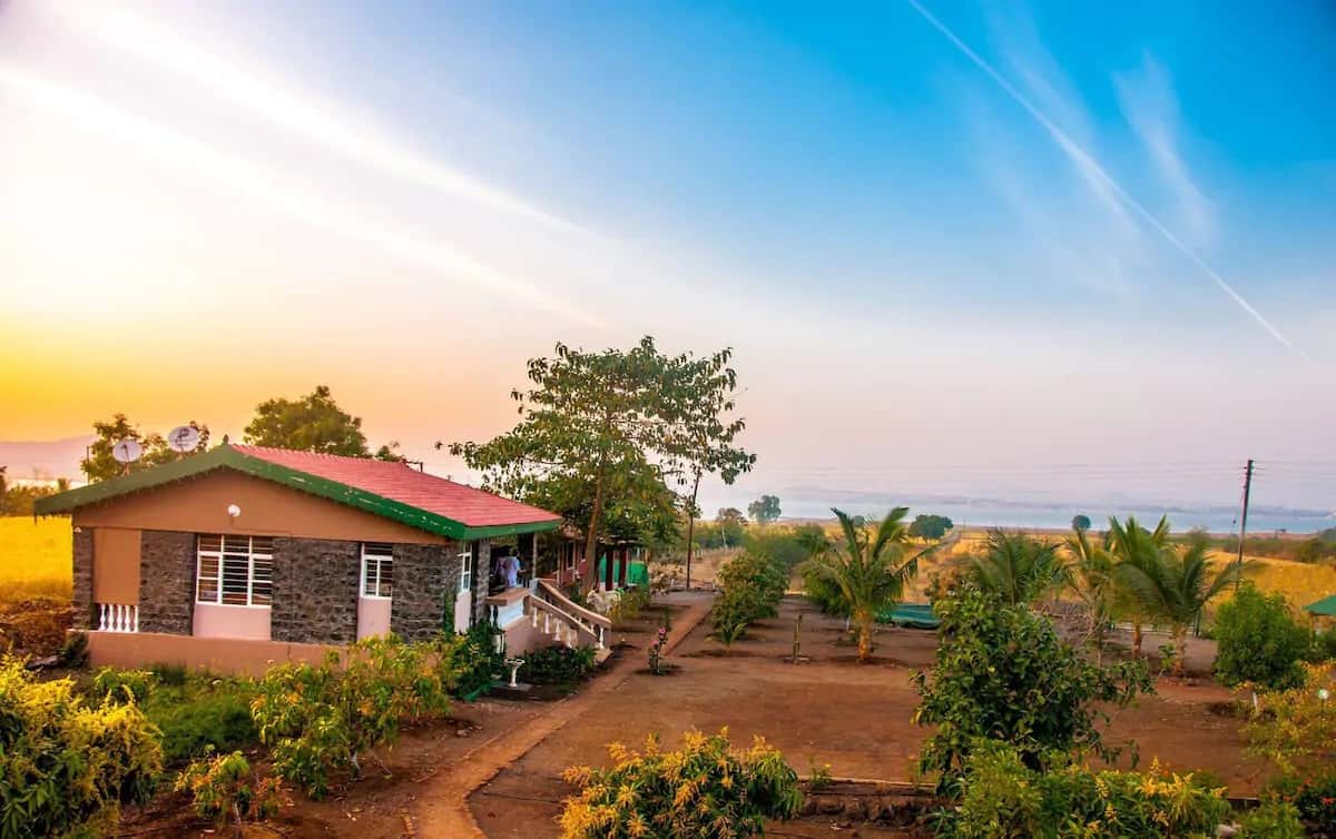 A Peaceful Villa On The Backwaters Of Gangapur Dam, Nashik
