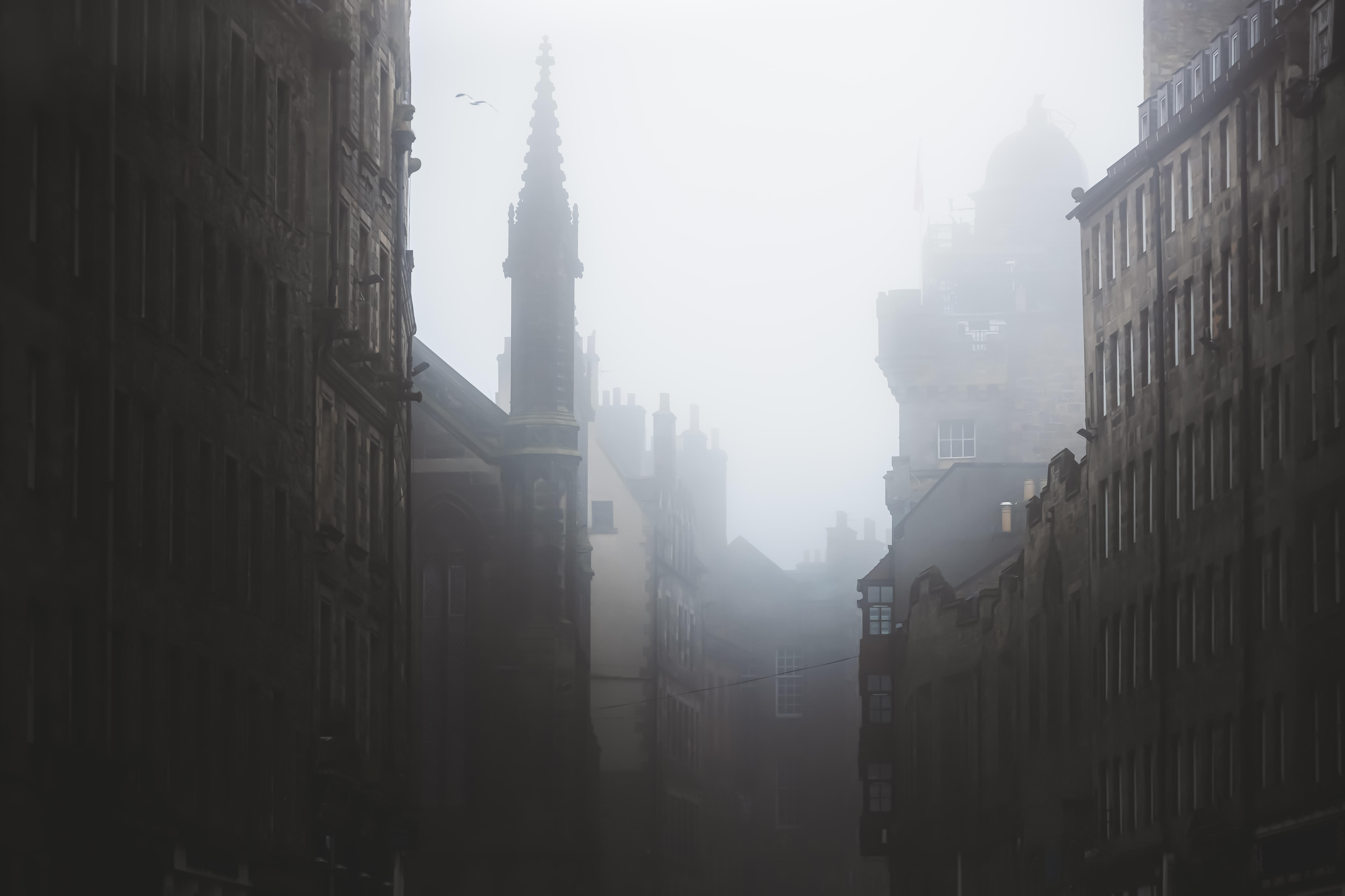 Experience the chills while taking on this paranormal tour in Edinburgh