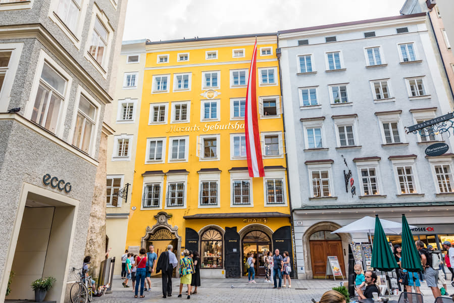 Scenic Europe with Dubai Stopover Image