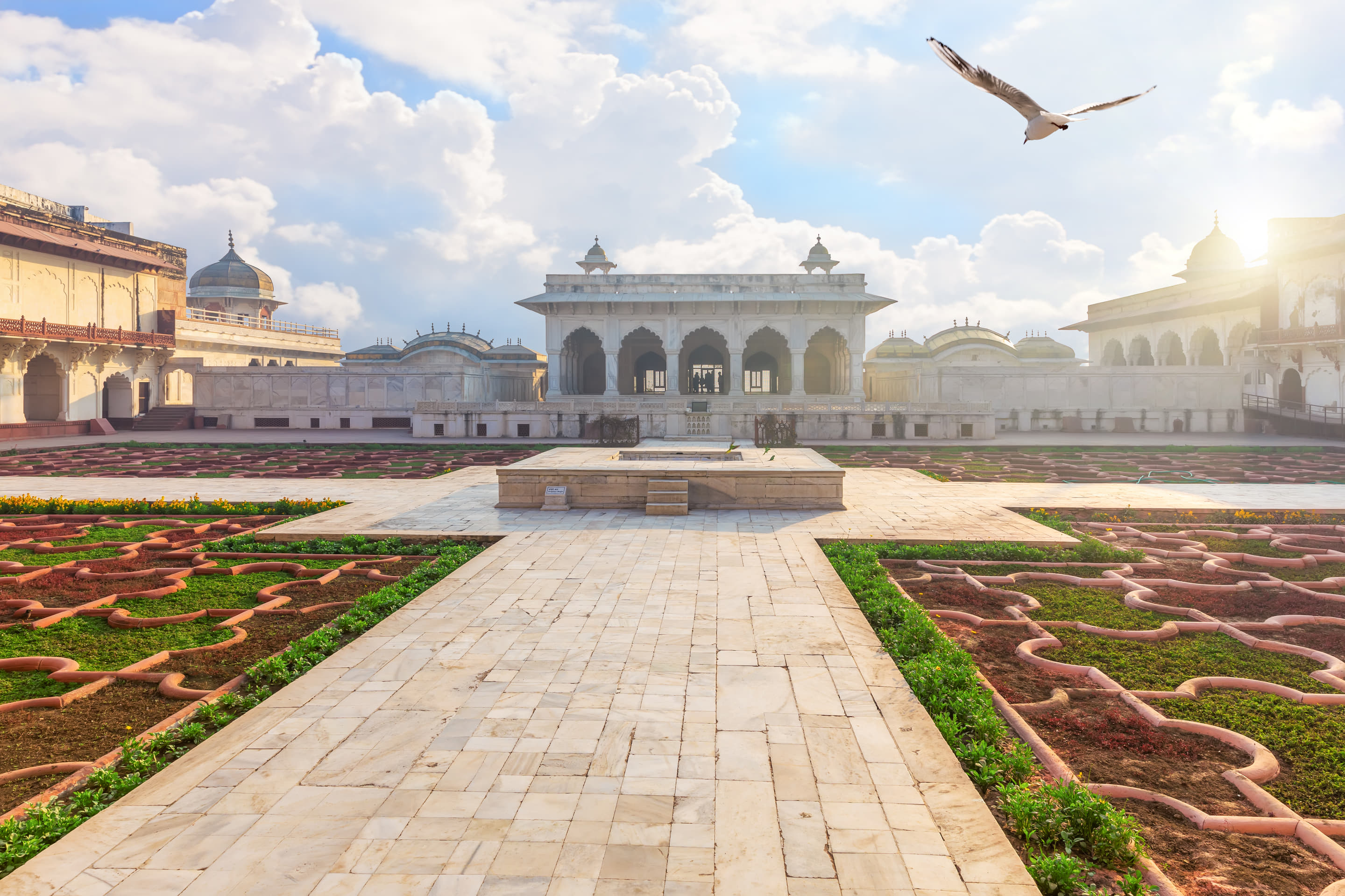 Agra Holiday Packages from Lucknow