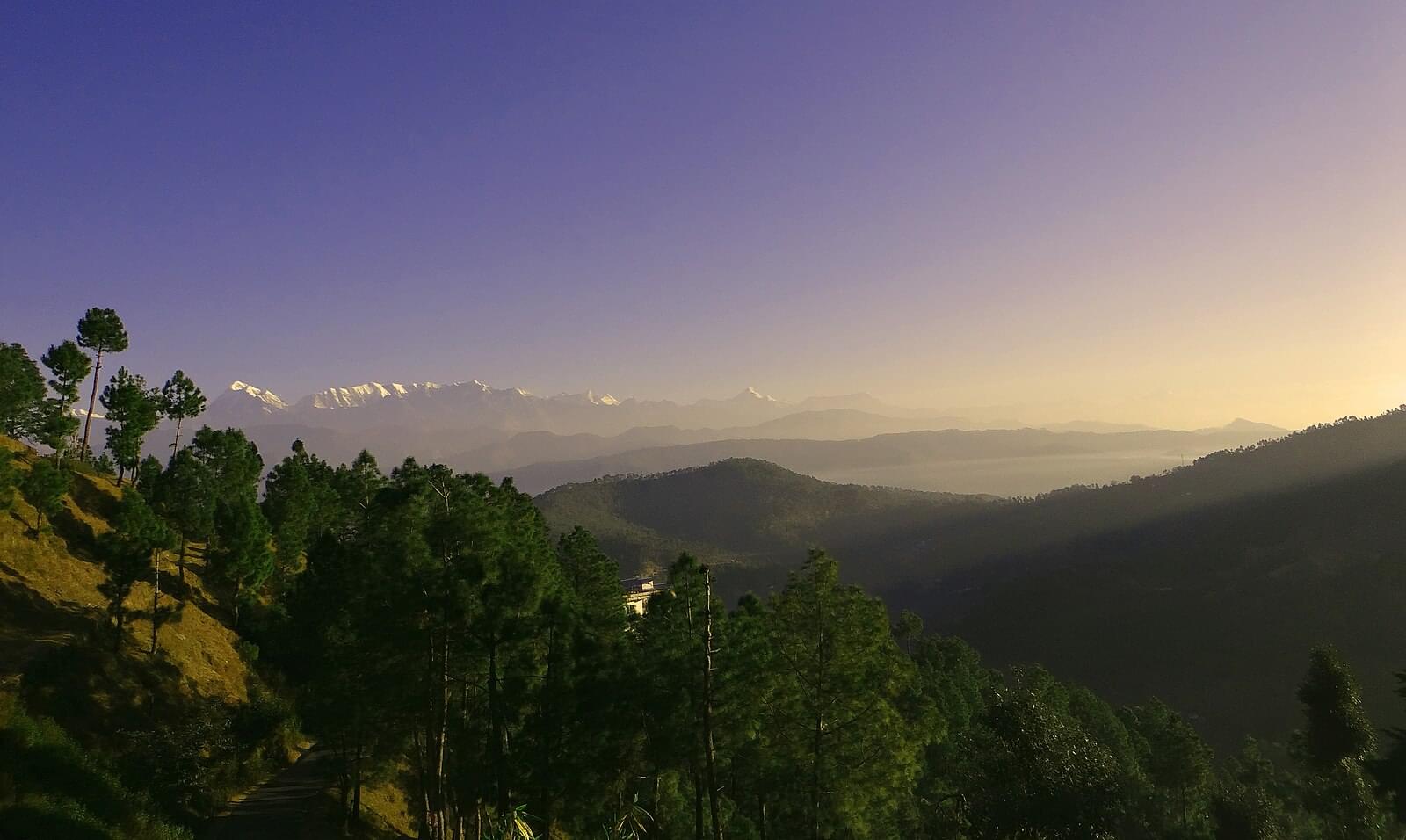 Kausani Overview